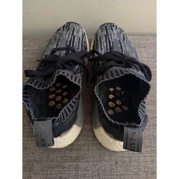 Men’s Adidas NMD R1 Primeknit Core Black/Grey Shoes Size 4 Women’s 5 - Picture 5 of 10
